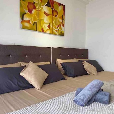 2 Bedroom Apartment Next To Historical Spots Malacca Exterior photo
